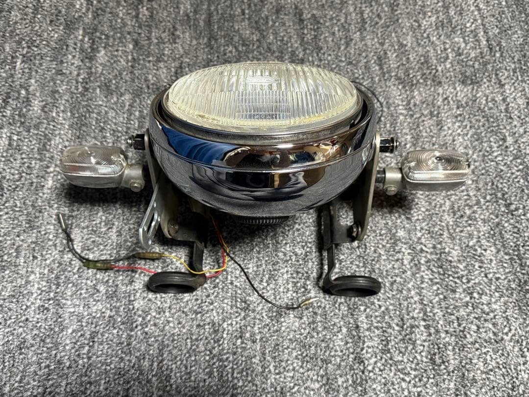 7ch SUZUKI スズキ 純正 イナズマ1200 ヘッドライト周り