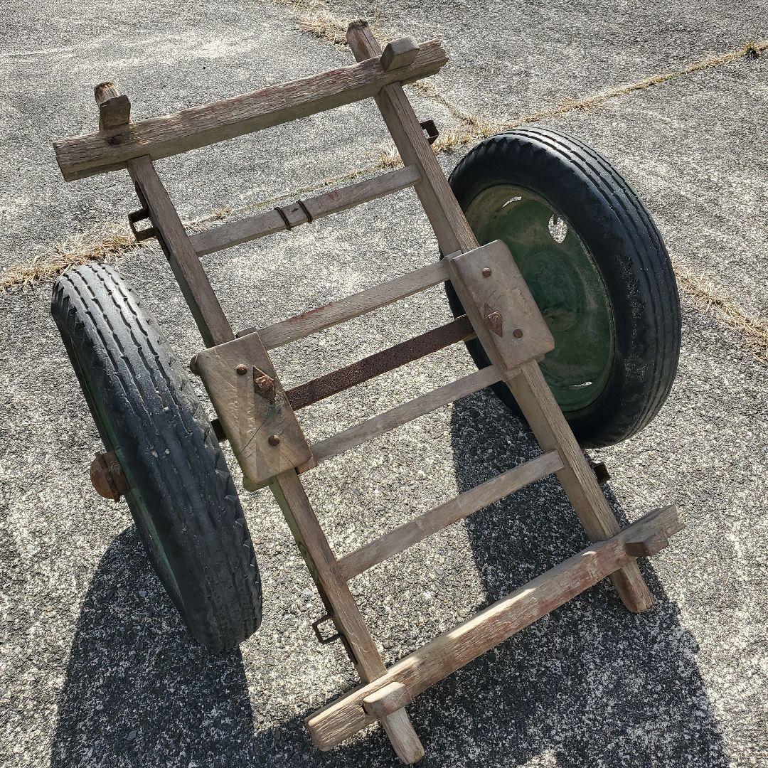 レトロ牛引き台車 木製大八車
