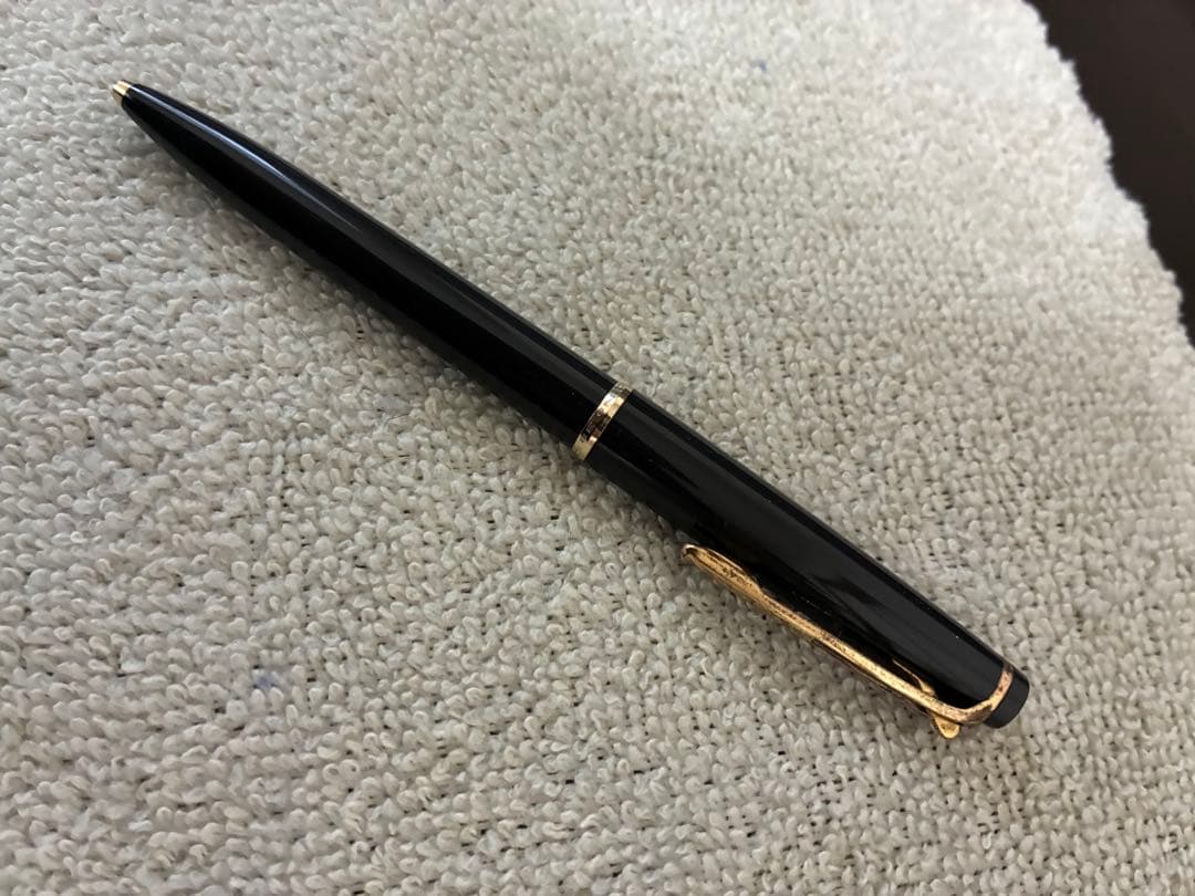 R*a様 ◾️モンブラン◾️ハンマートリガー式ボールペン◾️ダークグレー/金色◾