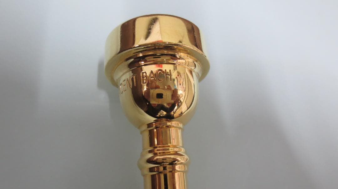BACH トランペット マウスピース 2C-25-24GP