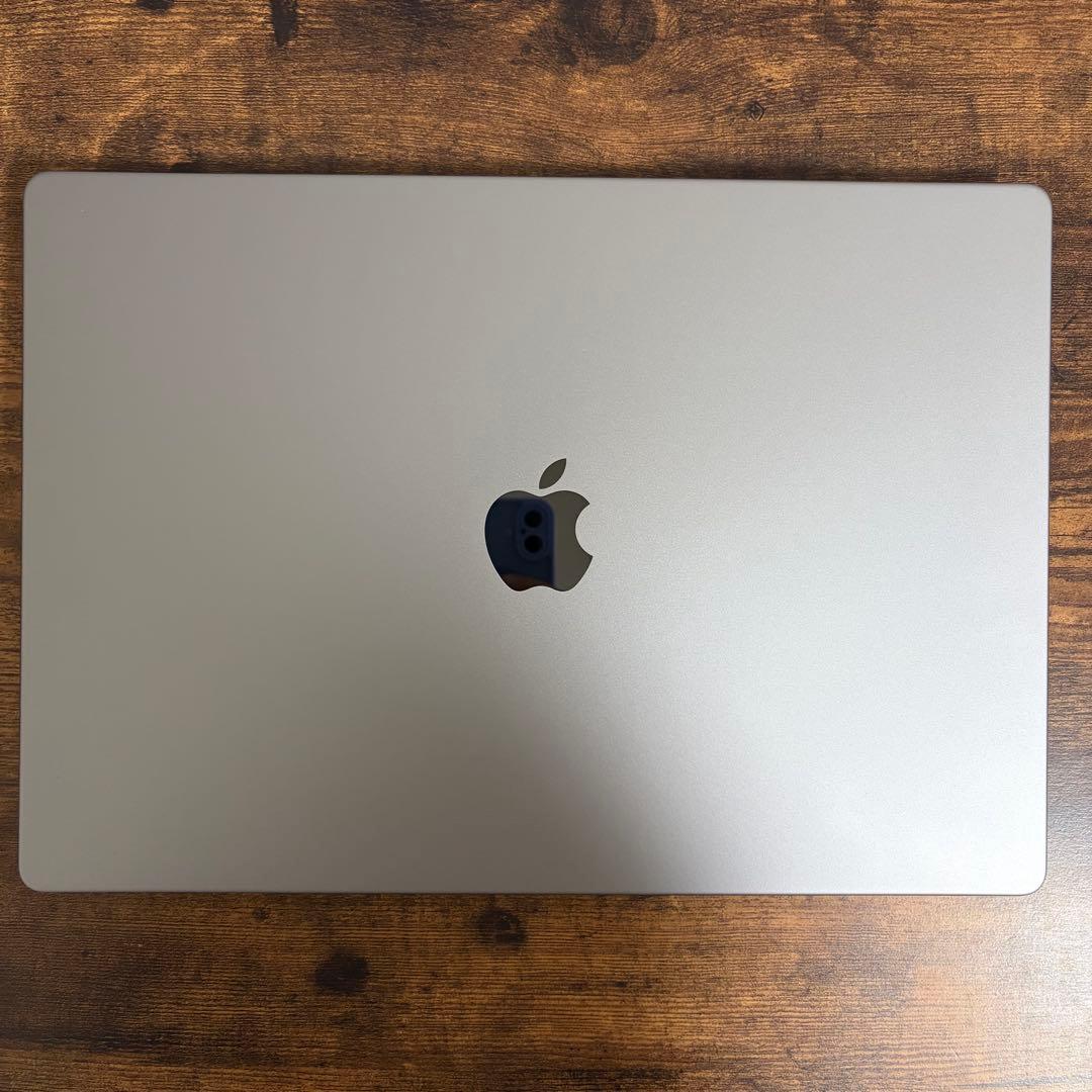 MacBook Pro 16インチ M1 Proメモリ32GB SSD512GB