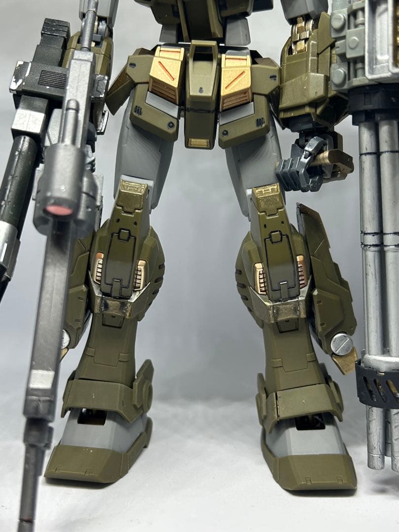プラモデル　ガンプラ　模型　組立済　1/100 MG ストームブリンガー　完成品