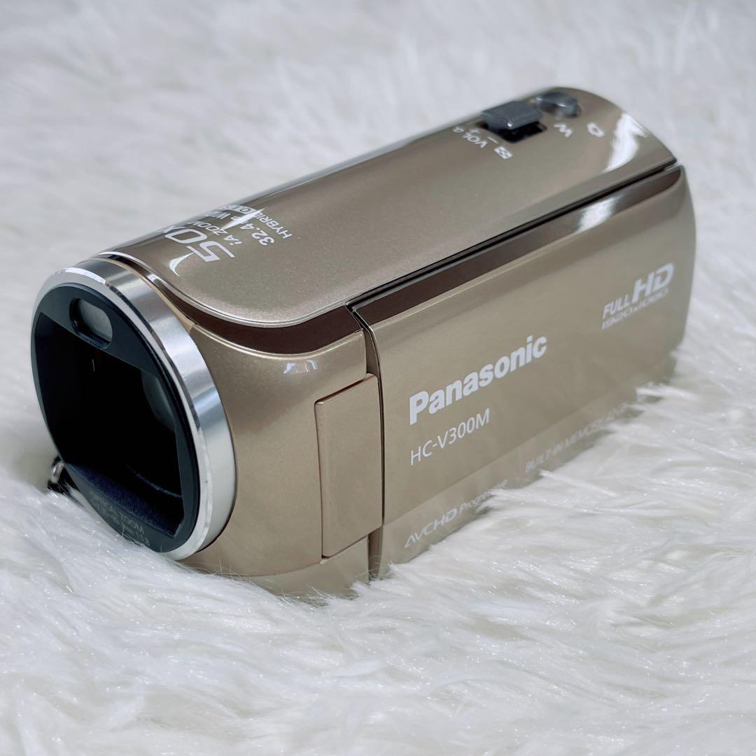 美品 Panasonic ビデオカメラ 【HC-V300M】ゴールド 付属品付き