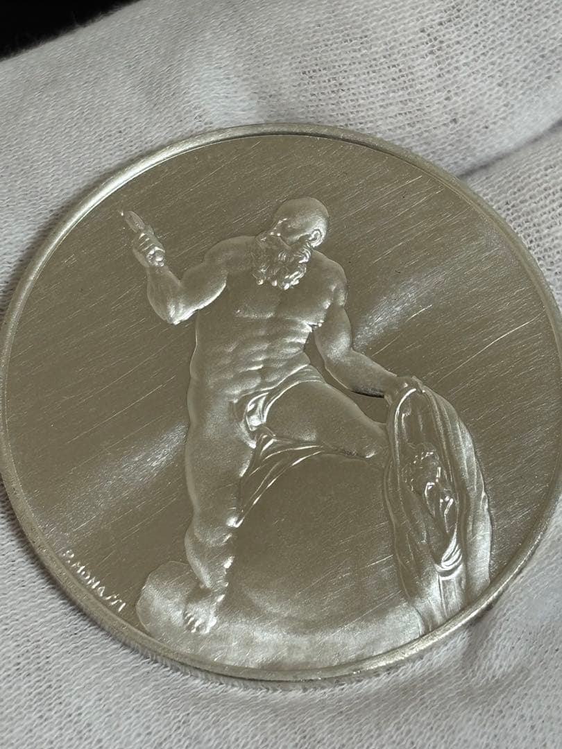 【純銀製】ミケランジェロ生誕五百年記念純銀メダル 純銀刻印有り！重量40.6g