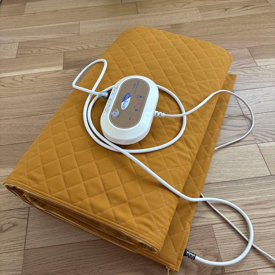 本日21時までお値下げ中【ネルケア　ラジウムヒートマット】玉川温泉