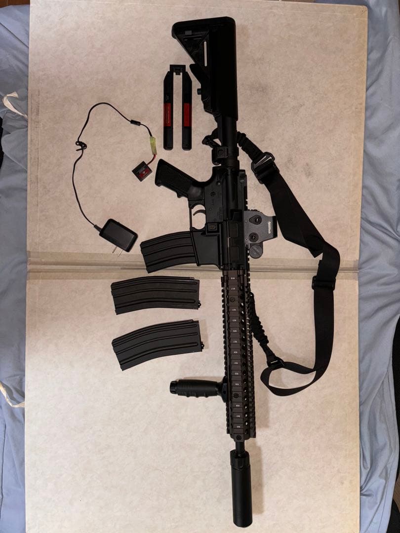 東京マルイ　M4A1 SOPMOD 次世代電動ガン