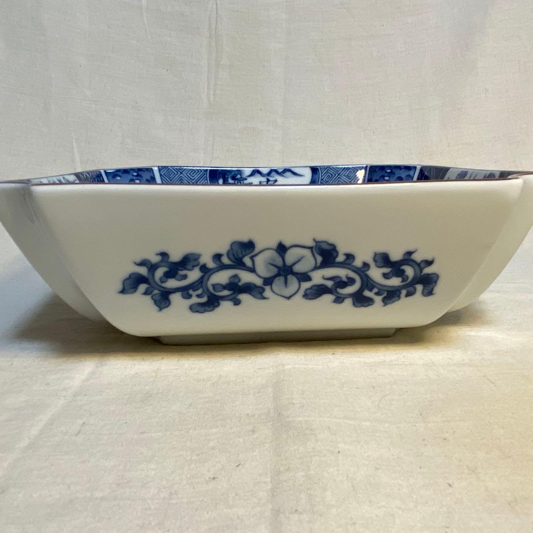 有田焼　幸山窯　大鉢　角鉢　花の図　七宝