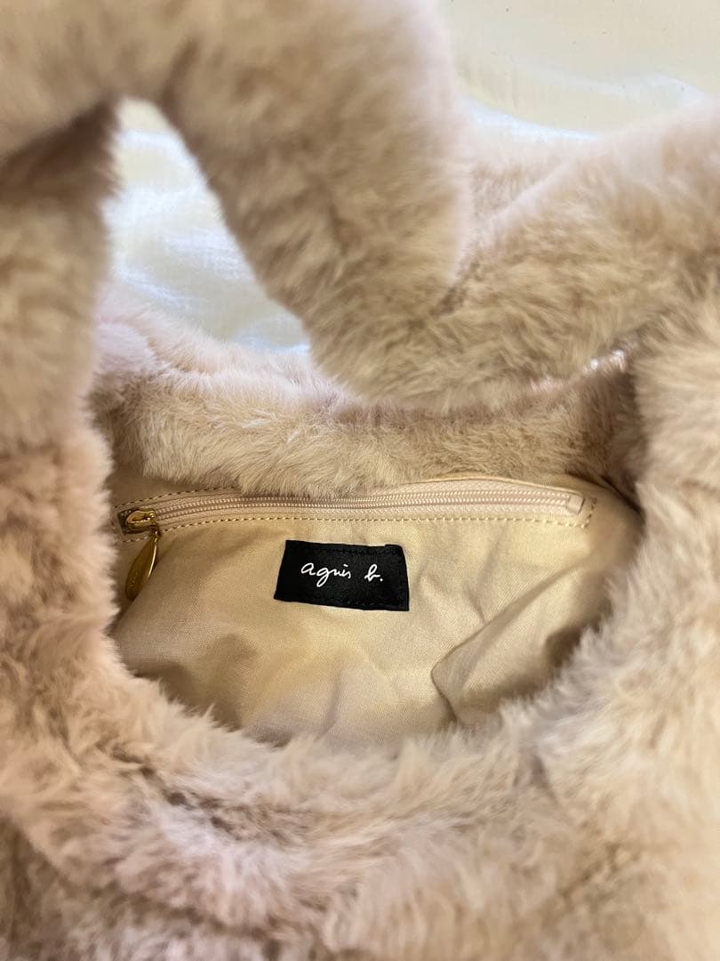 agnis b. ベージュファーハンドバッグ