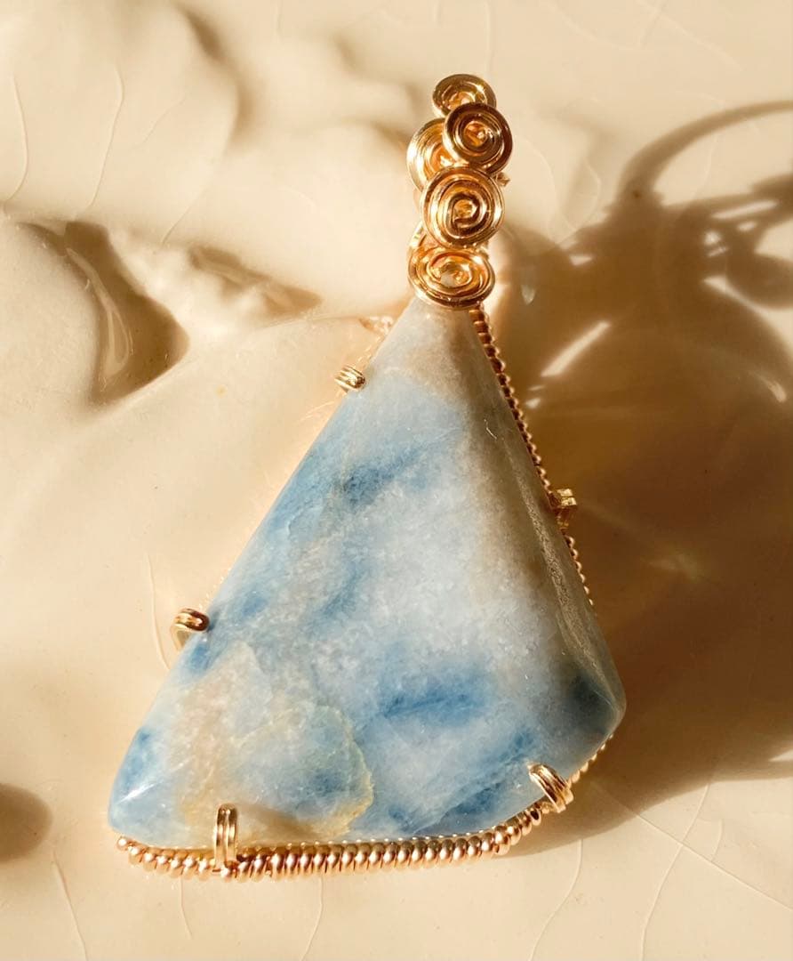 糸魚川　コン沢青翡翠⭐︎雲駆ける