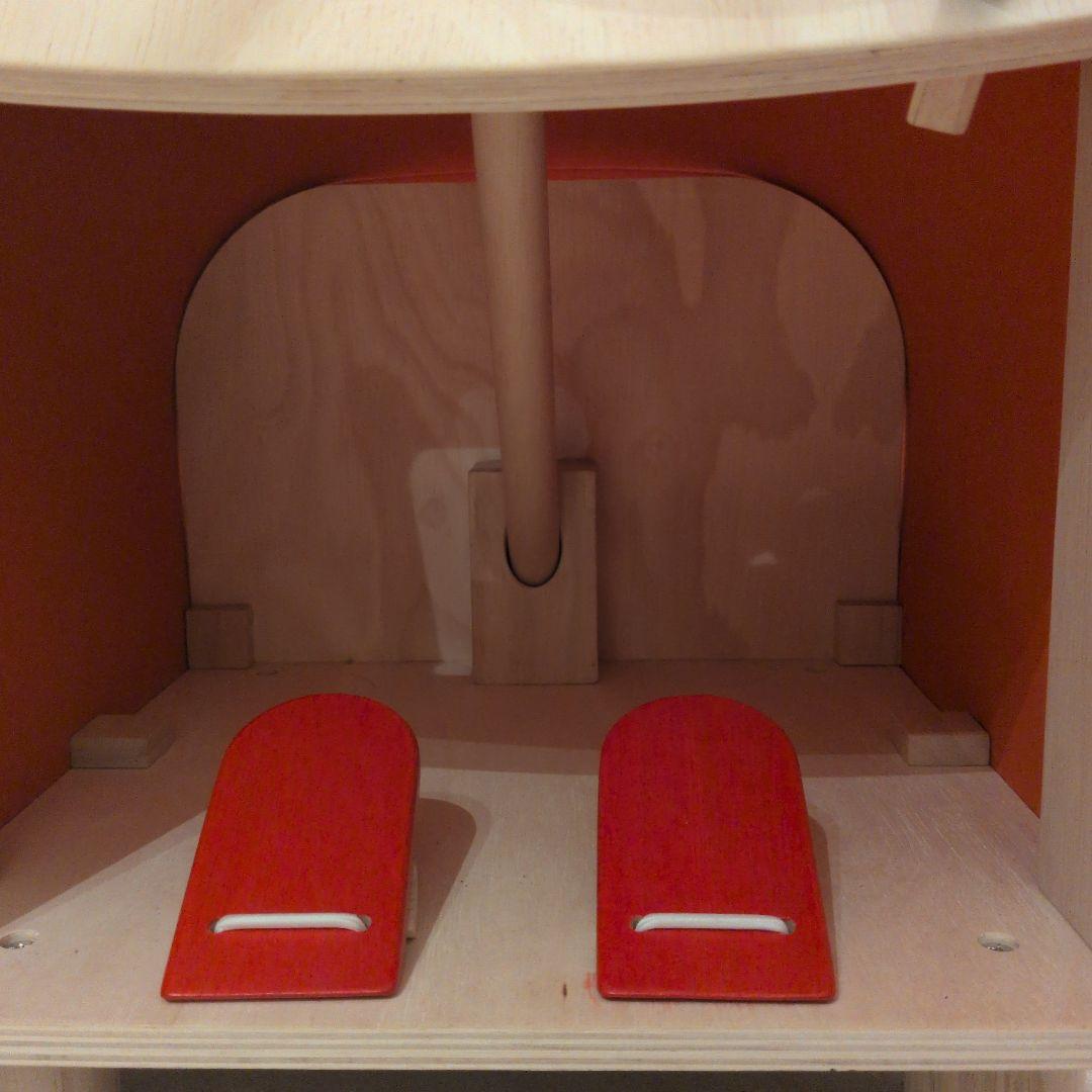 PLAN TOYS ドライビングシート　車　ハンドル　おもちゃ　木製