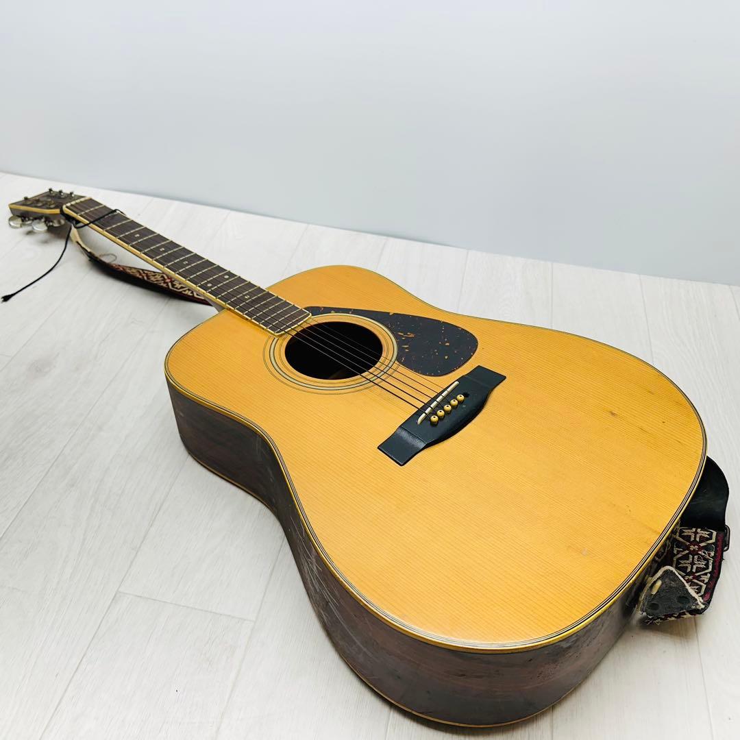 YAMAHA アコースティックギター　FG-251