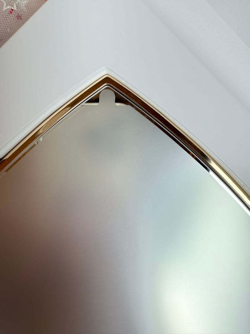 シャネル　CHANEL ゴ―ルドスタンドミラー海外限定