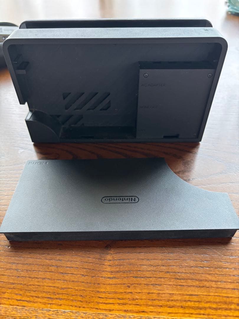 Nintendo Switch 有機ELモデル　本体 グリーン/イエロー