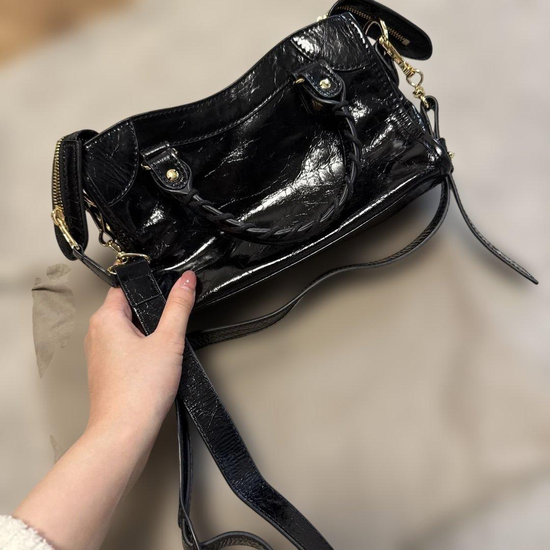 バレンシアガ　ミニシティ