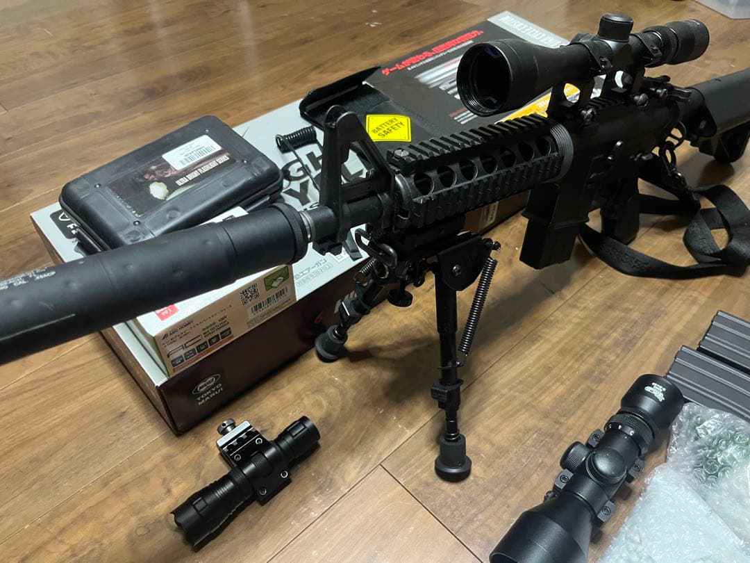 (最終値下げ)m4電動ガン18歳以上用　カスタム