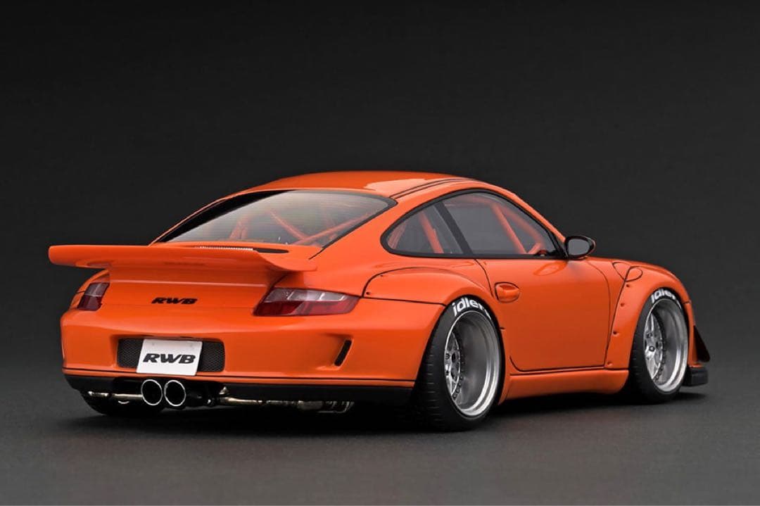 ミニカー 1/18 RWB 997 GT3 Orange With Mr.Nakai