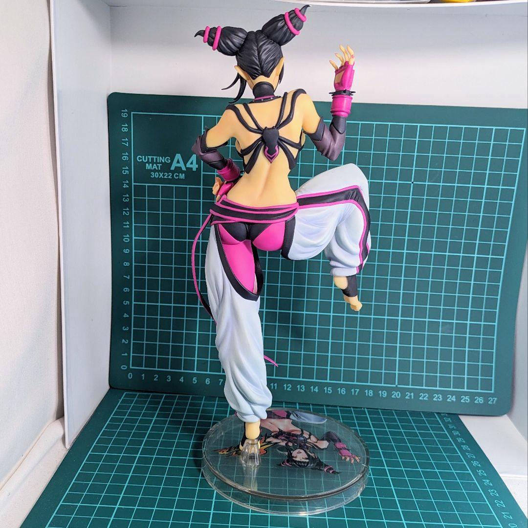 【箱無し】ストリートファイター　美少女　ジュリ　フィギュア