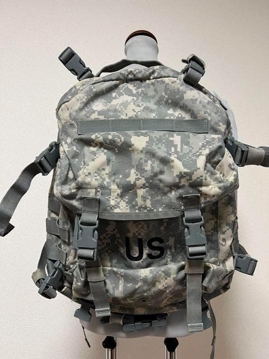 米軍 実物 MOLLE2 アサルトパック