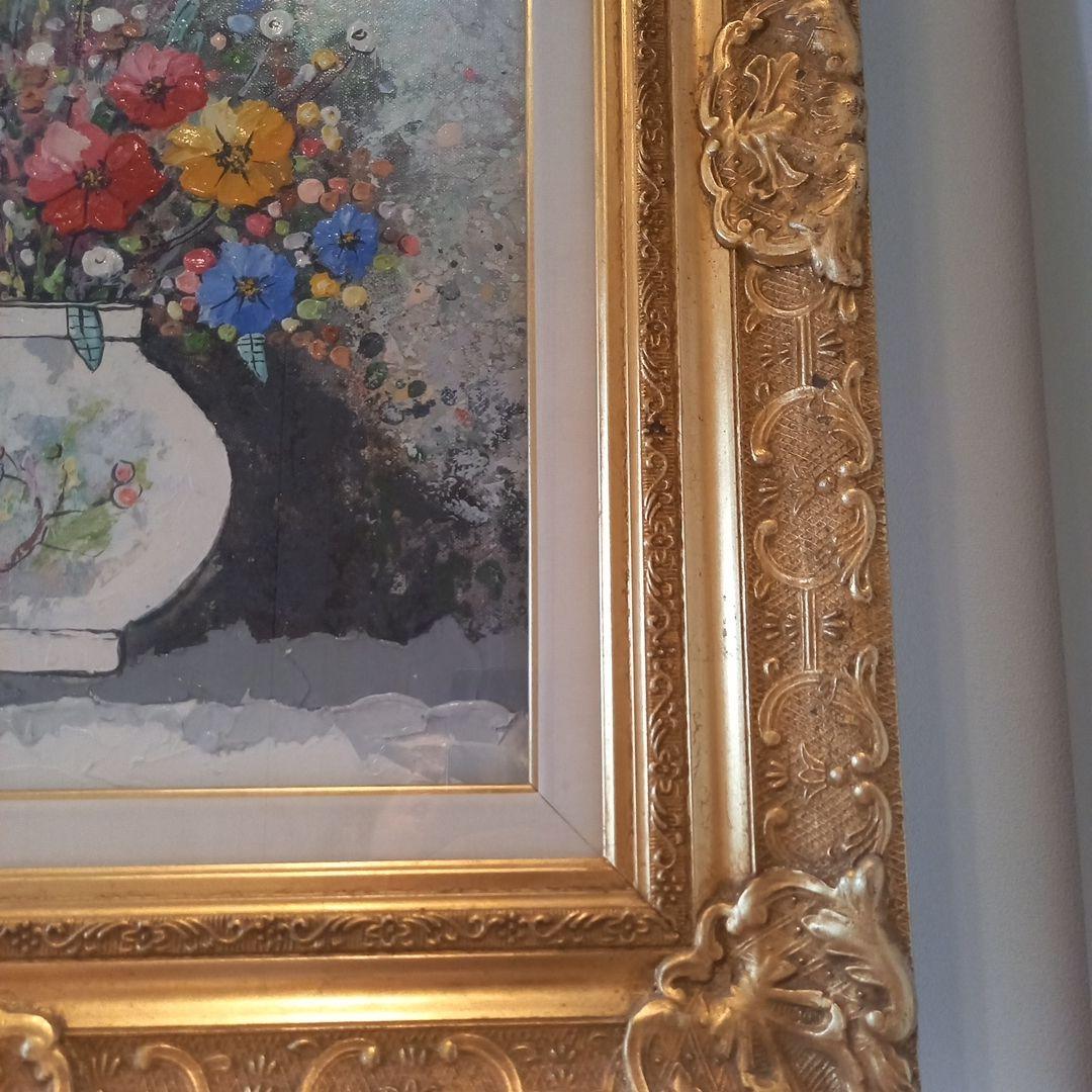 花瓶と花と豪華額縁付き