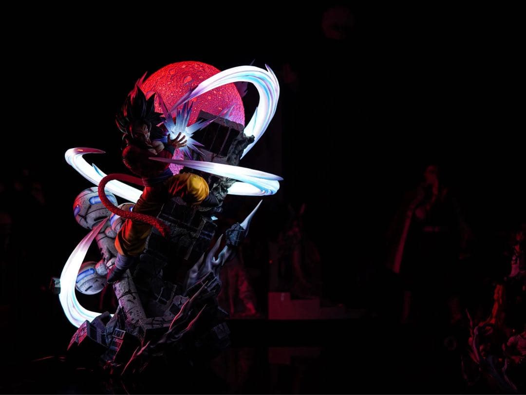 ドラゴンボールGT　孫悟空スーパーサイヤ人4　ガレージキット　フィギュア　完成品