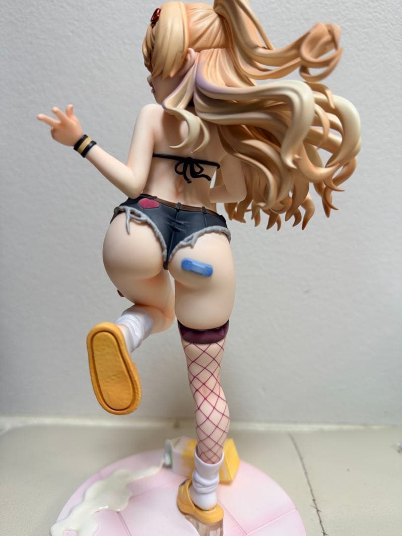 【難あり】アズールレーン バッチ アニバーサリーイラスト Ver.ぬいぐるみ付き