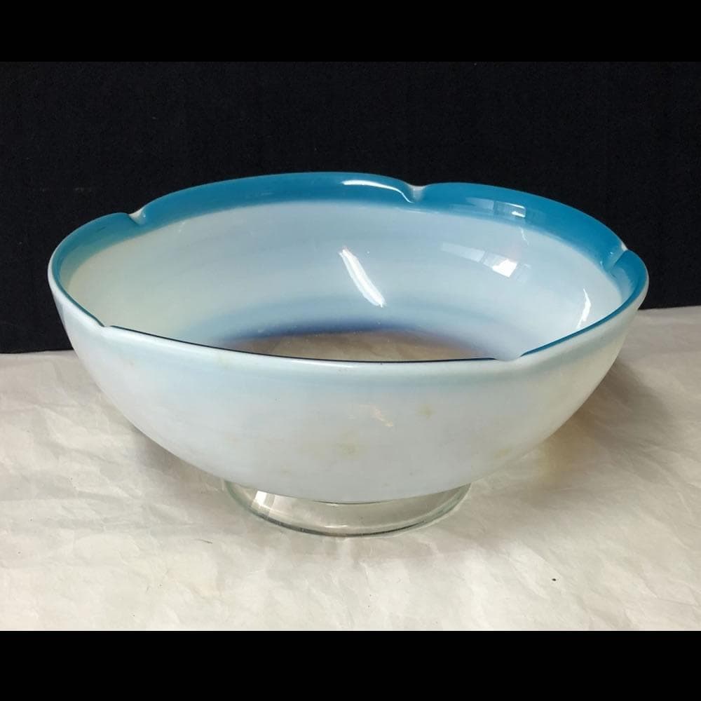 e2254 乳白ガラス 鉢 口径21.5cm ガラス鉢 乳白色 硝子鉢