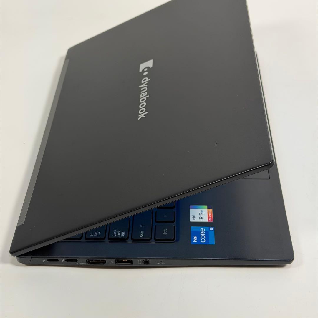 0.G83/HU 超軽量 i5-11世代 16G512G Office2024