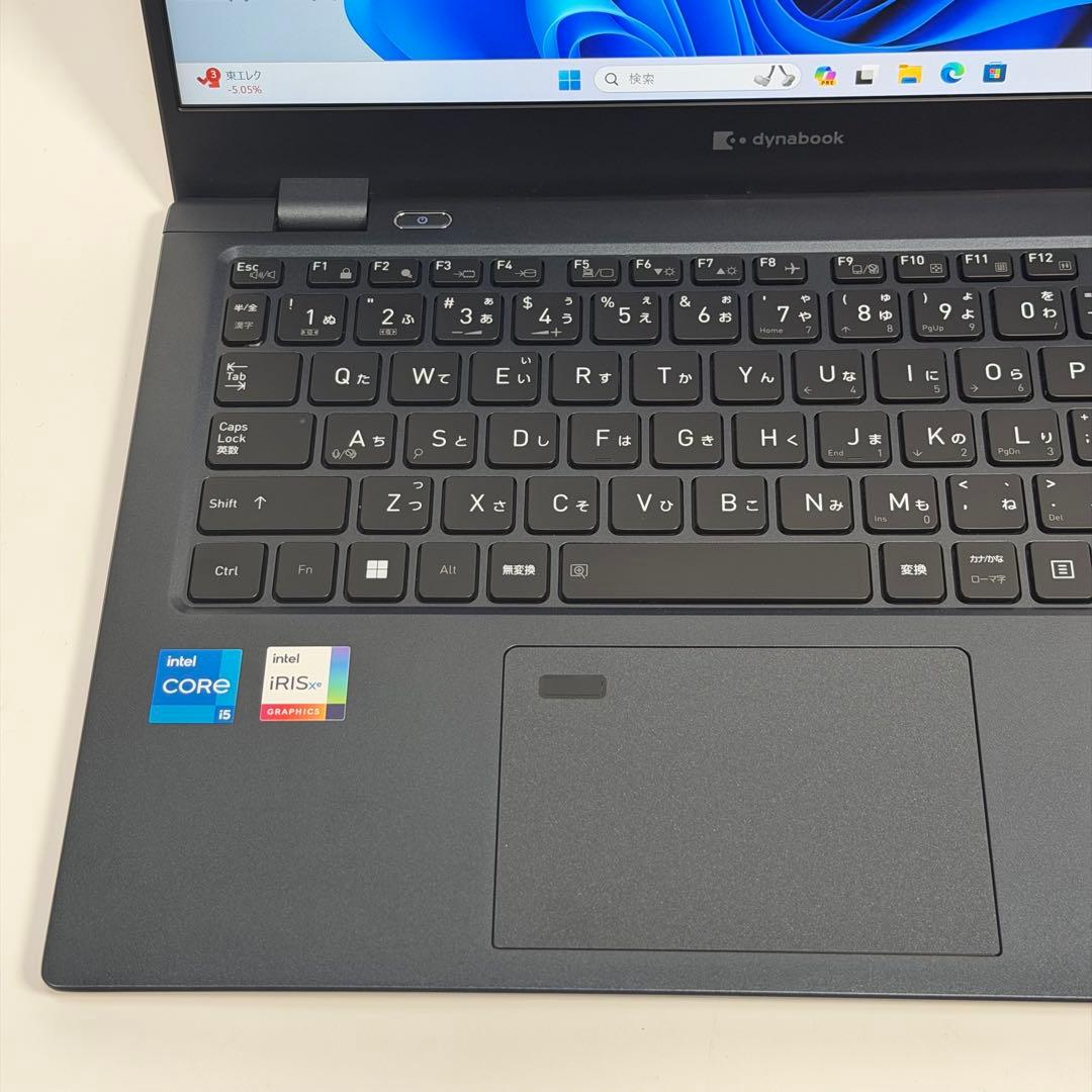 0.G83/HU 超軽量 i5-11世代 16G512G Office2024