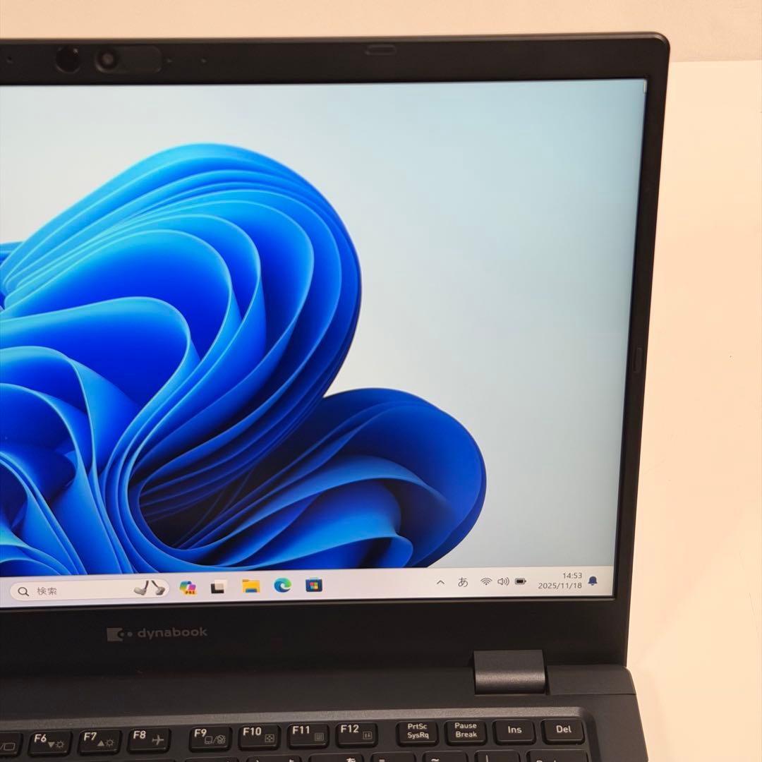 0.G83/HU 超軽量 i5-11世代 16G512G Office2024