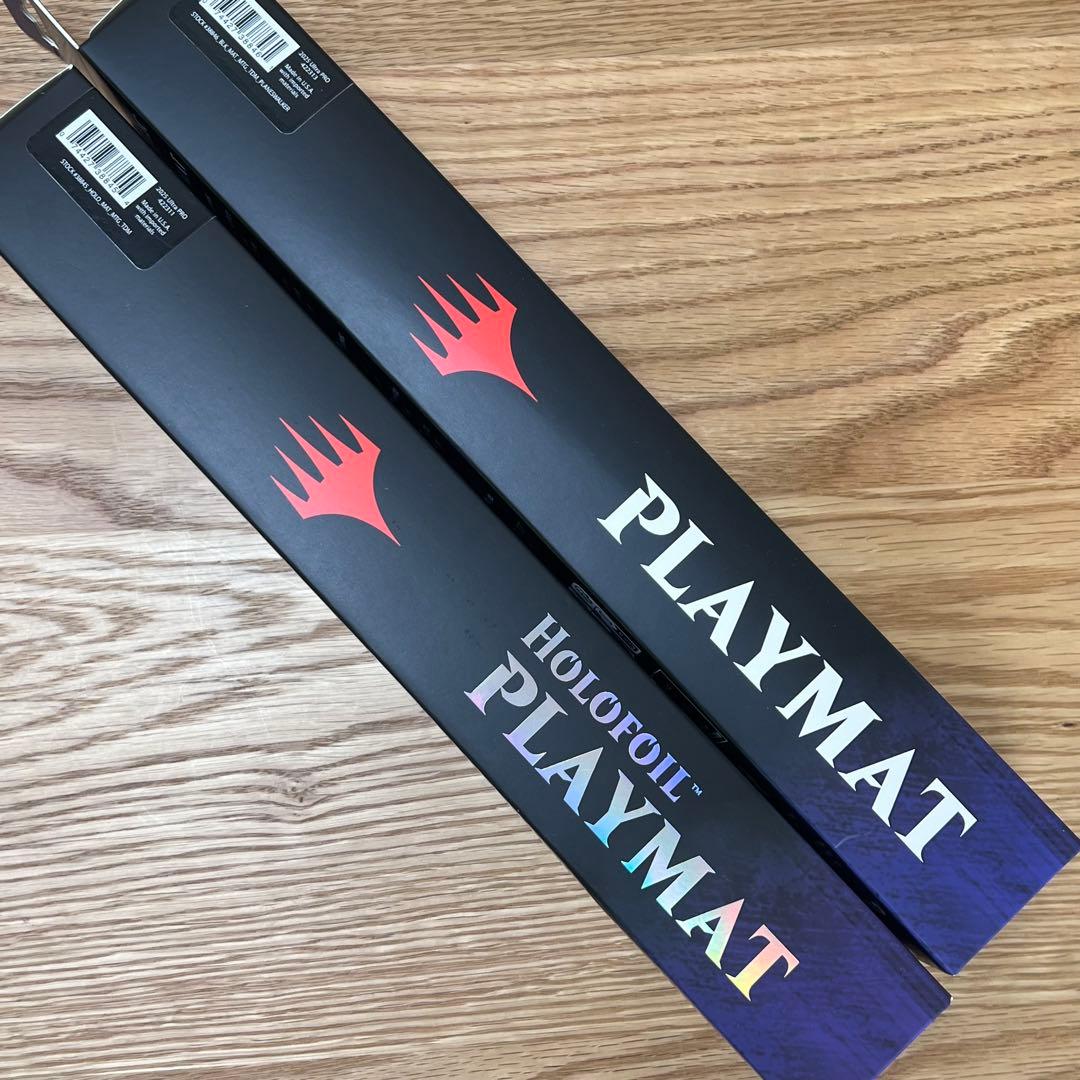 モックス・ジャスパー、嵐の目、ウギン プレイマット