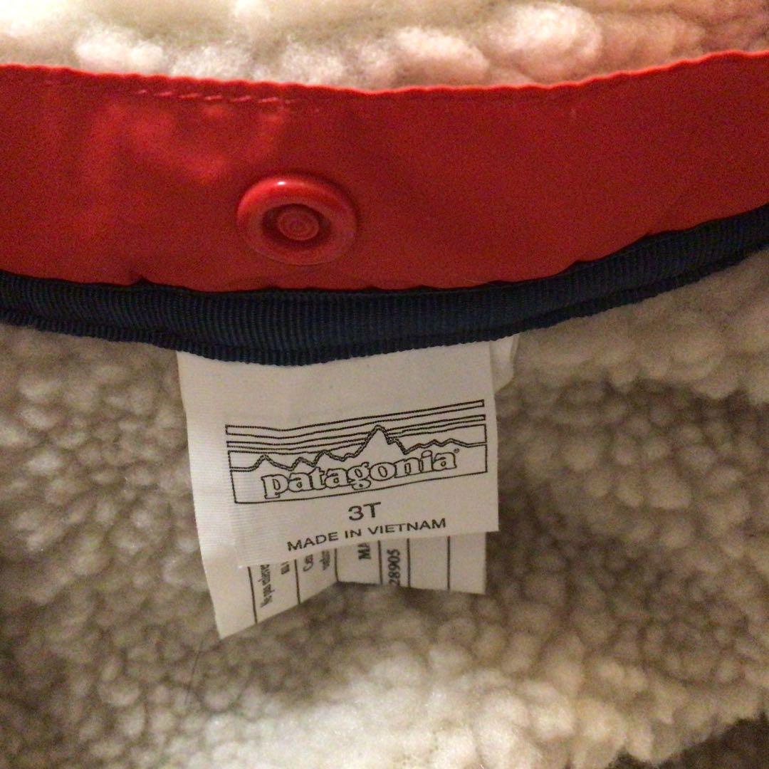 【新品】パタゴニア　ベビー・リバーシブル・トリブルズ・フーディ　3T 95cm