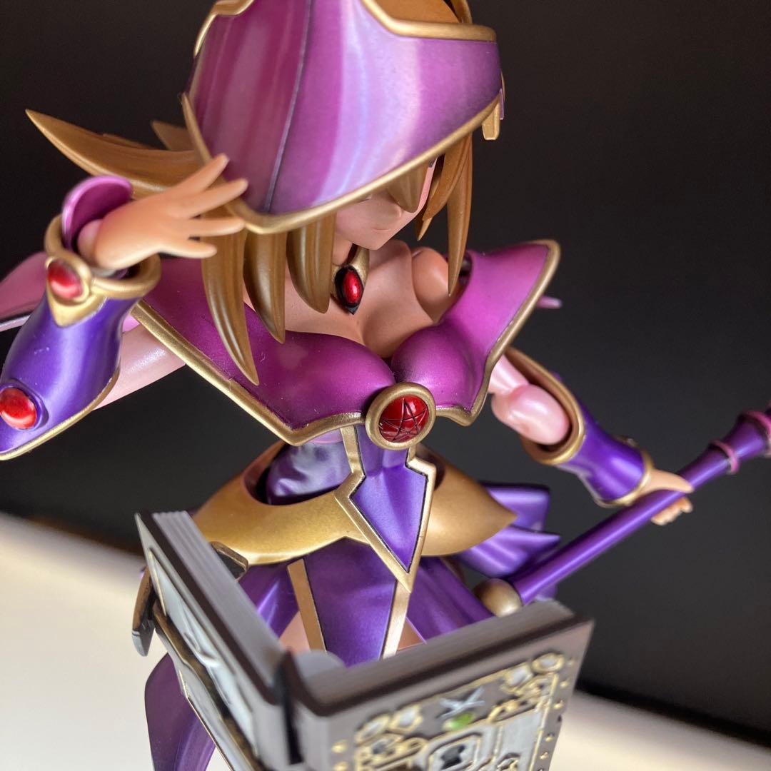 【塗装済】CFG ブラック・マジシャン・ガール 【完成品】