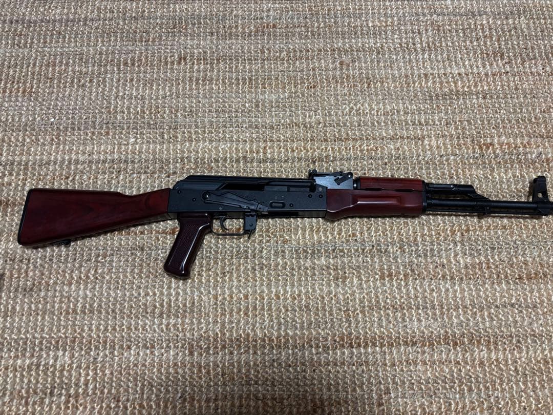 東京マルイ　AKM ガスブロ【予備マガジン付き】