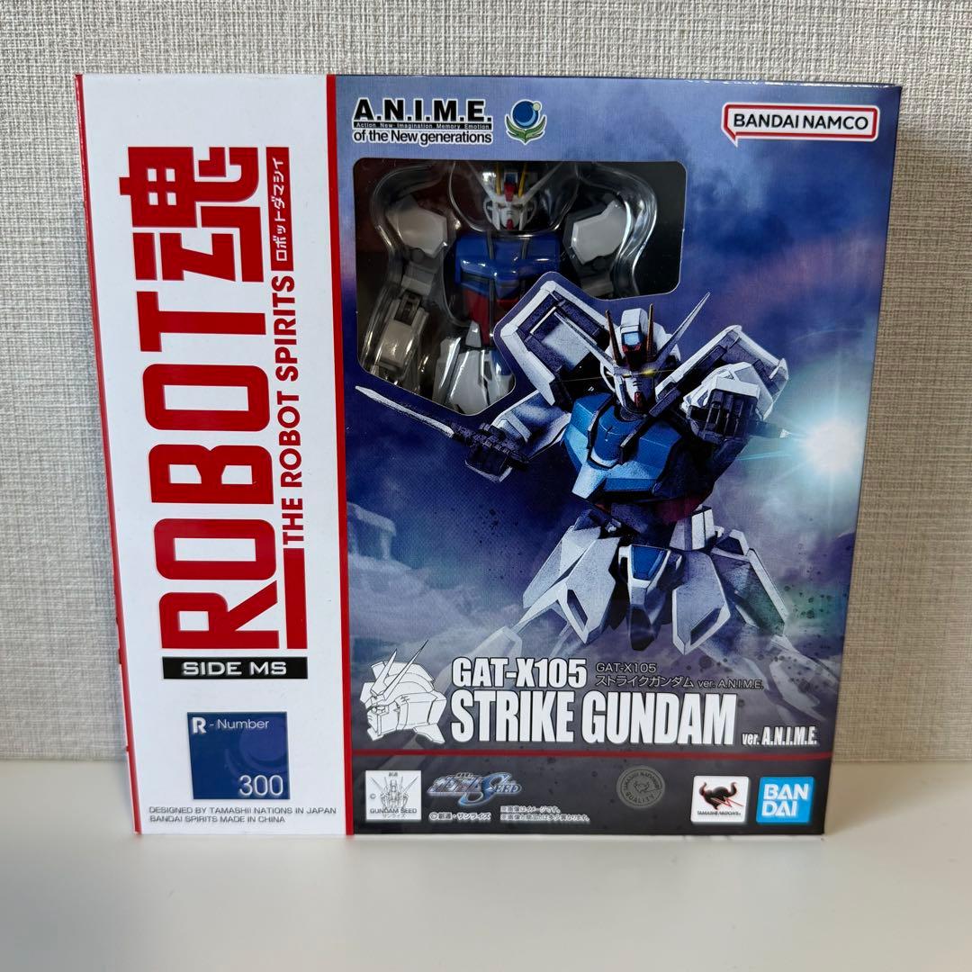 【新品】BANDAI ROBOT魂 GAT-X105 STRIKE GUNDAM