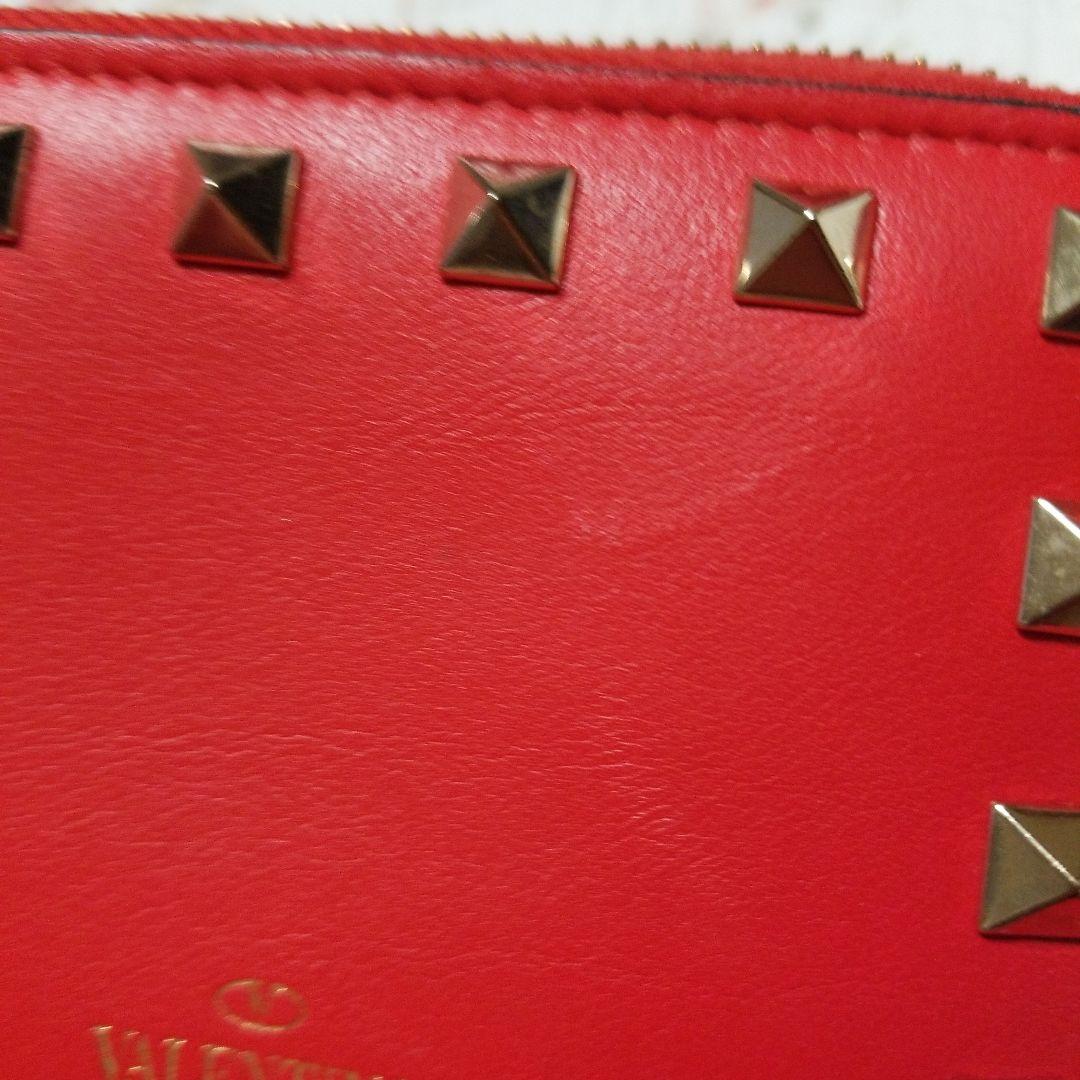 VALENTINO ヴァレンティノ　ロックスタッズ　ケース