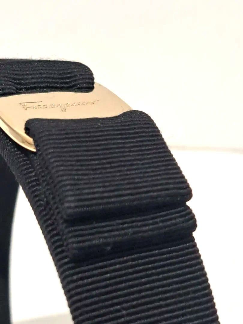 Salvatore Ferragamo　フェラガモ　ヴァラリボン　カチューシャ