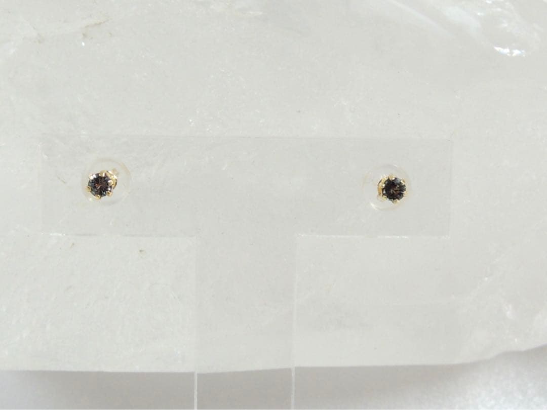 ☆ 吉宗 ☆K18YG天然アレキサンドライトピアス