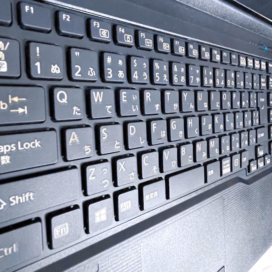 【高級機・美品】2019年製 第8世代i7 フルHD DVD/CD WEBカメラ