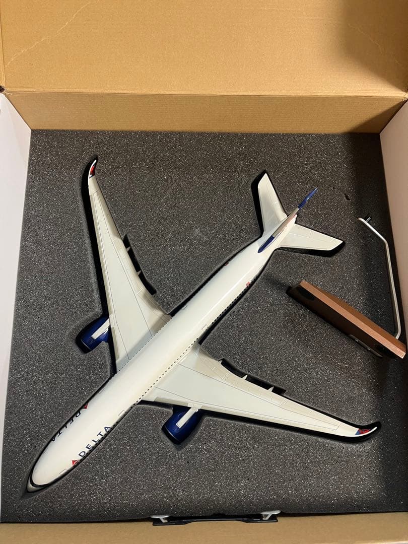 1/144 A350-900 デルタ航空 N501DN デスクトップモデル