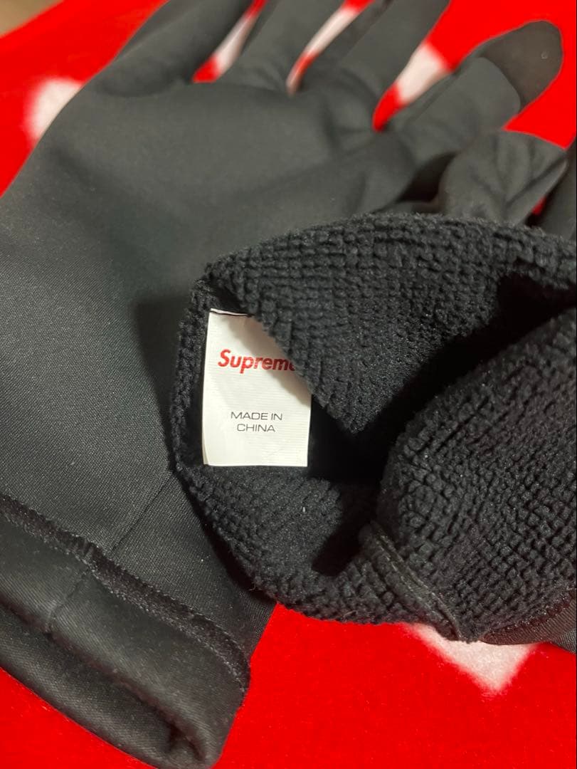 小物 SUPREME 21AW WINDSTOPPER Gloves