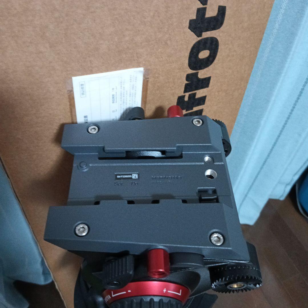 Manfrotto 546B 三脚　504HD