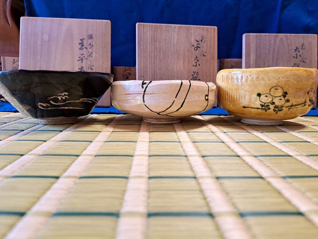 九代大樋長左衛門　12ヶ月茶碗　12客