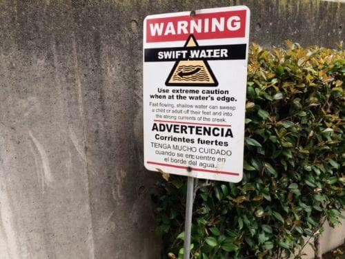 サーフィン ジャンク看板　WARNING　SWIFT