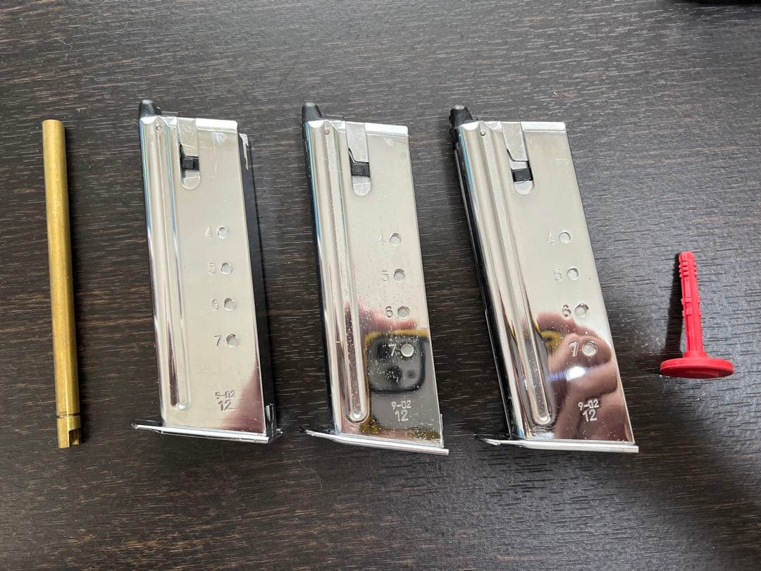 デザートイーグル.50AE クロームステンレスモデル　カスタム　マガジン3本