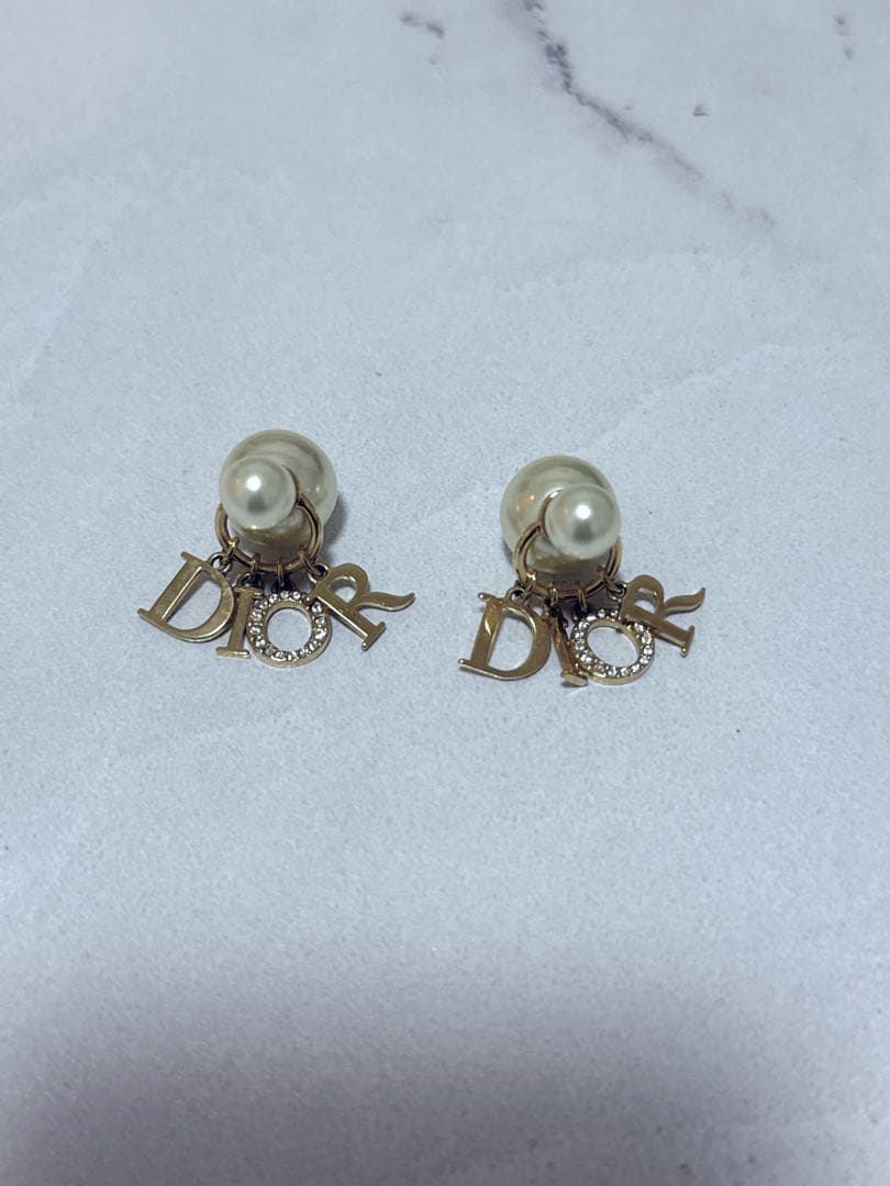 クリスチャンディオール ピアス ゴールド