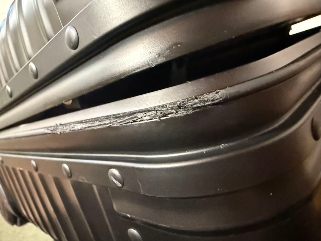 【サルサではありません】　2輪　 リモワ　オリジナル　コンパクト　黒　かじり跡有