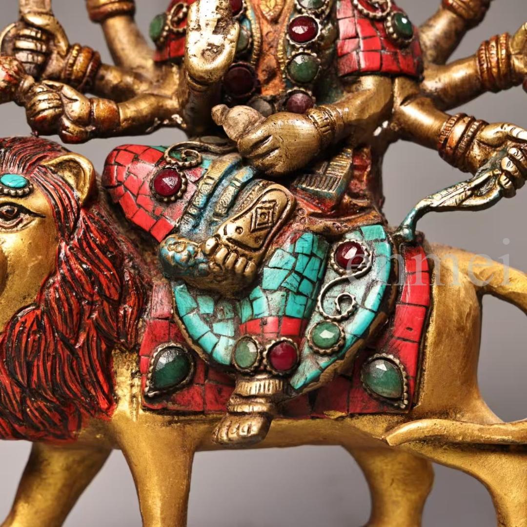 旧藏・ネパール仏教美術・六臂騎獅護法神像・宝石装飾・彩色描金・純銅製・仏像・風水