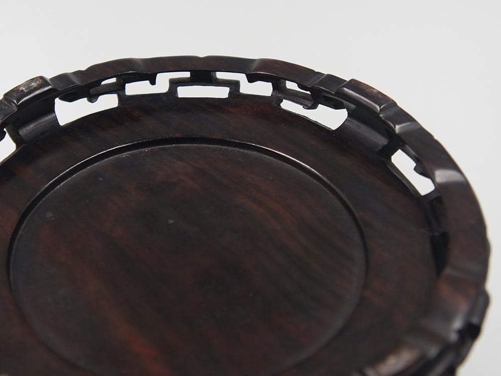 【木】　★ 竹木 唐木透彫拐子紋底座 ★　清時代　圓形 四足 細工彫刻　文房珍玩