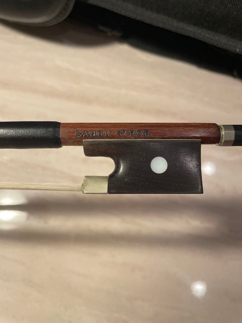 極美品　スズキバイオリン NO.300 1/2サイズ 弓 ケース 付き