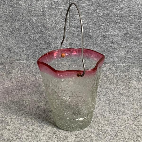 赤被せ縁ガラス朝顔形氷裂文アイスペール [B27515]